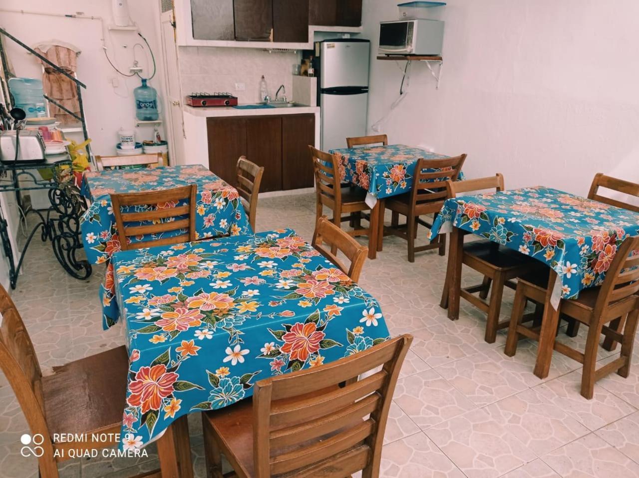 カンクン Casa De Huespedes Taino Bed & Breakfast エクステリア 写真